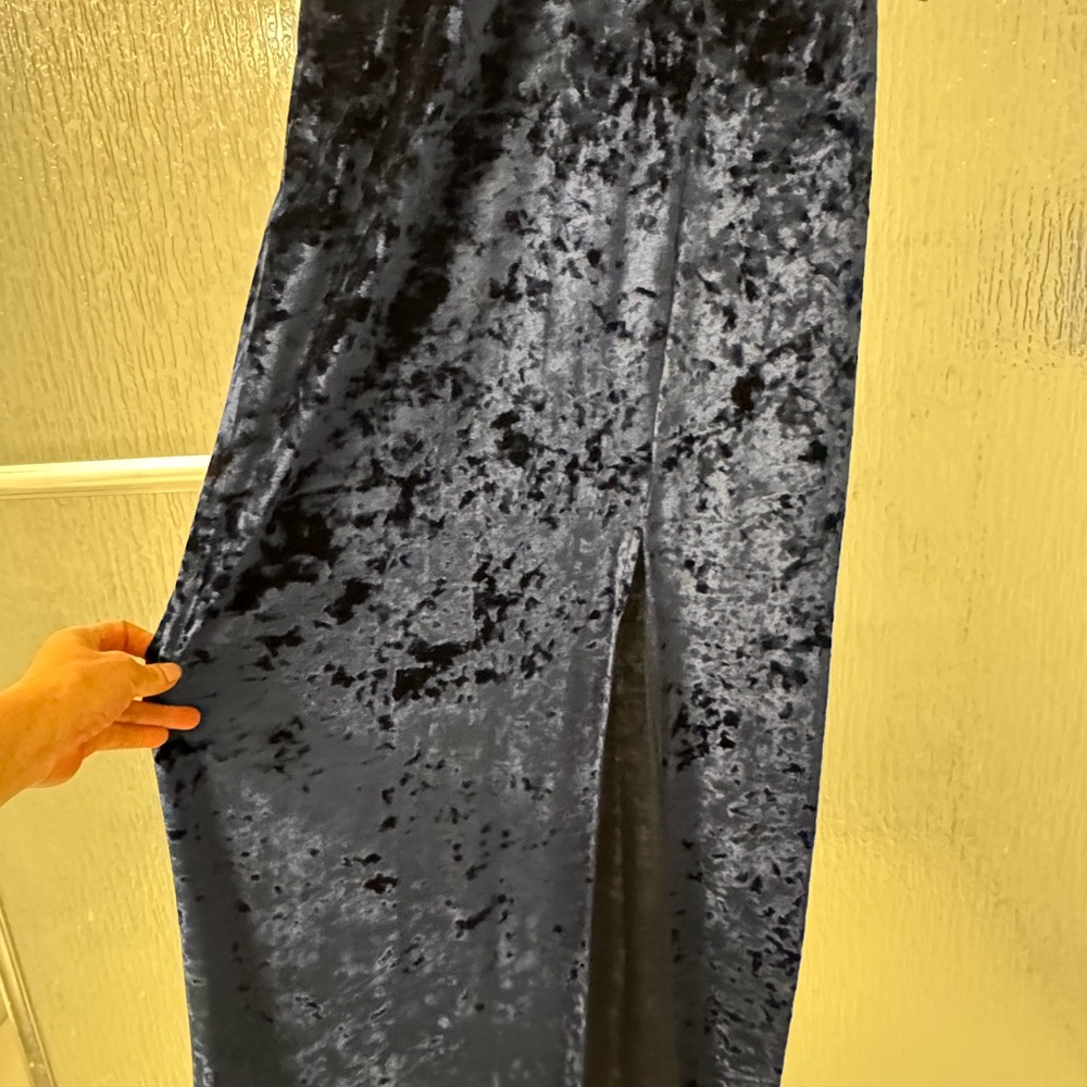 Elegant Velvet Black Dress